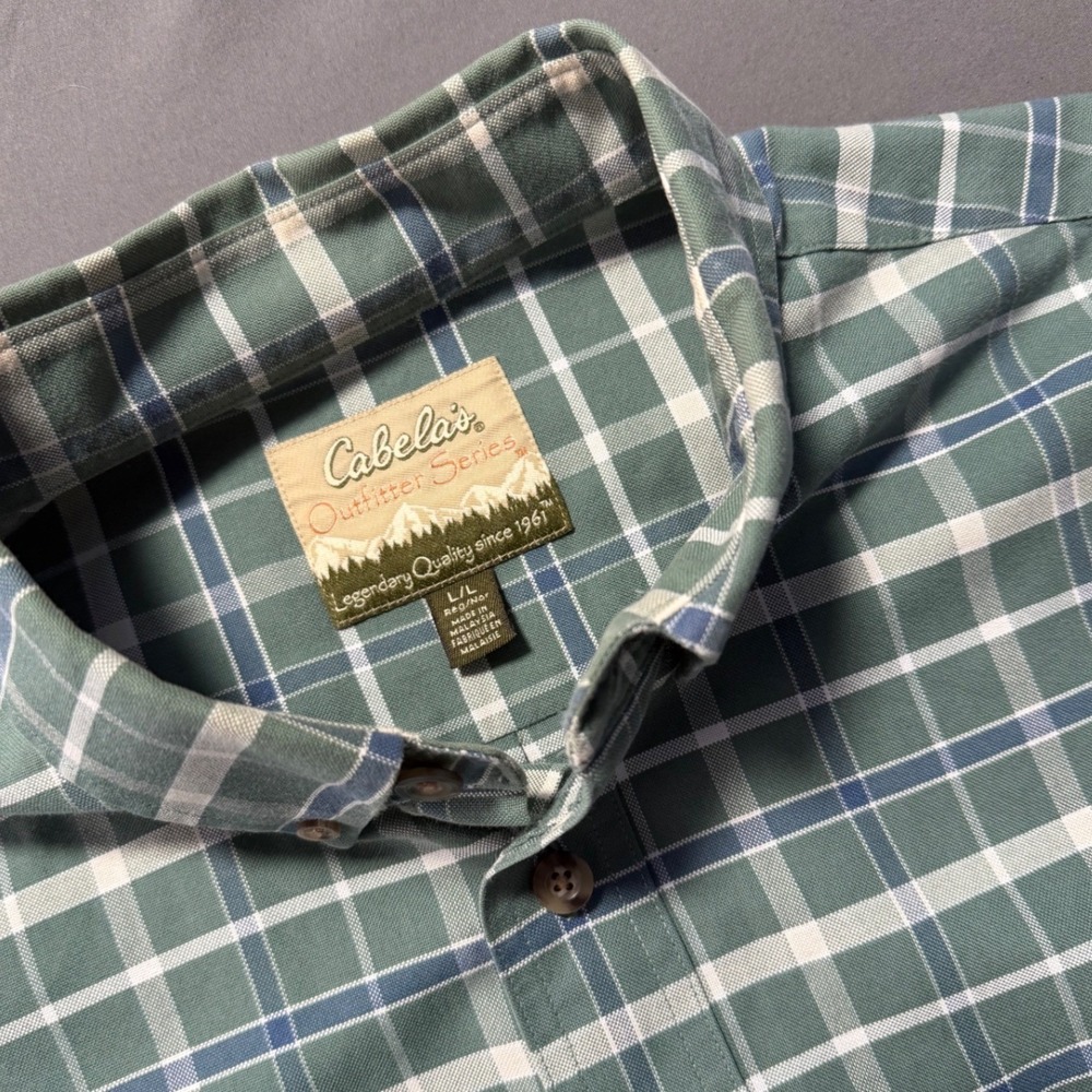 Cabela's Plaid Button Down Mens Large Green Outfitter Shirt